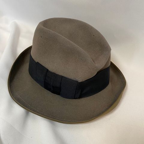 Sarnoff Irving hatt