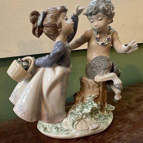 LLADRO - PIKEN OG FAUNEN