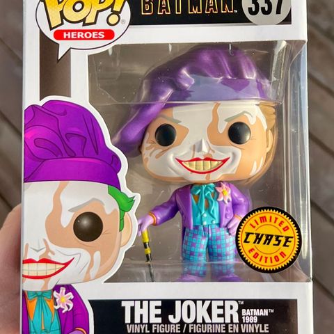 Funko Pop! The Joker Batman 1989 (Wearing Beret, Runny Makeup) (Chase) (337)