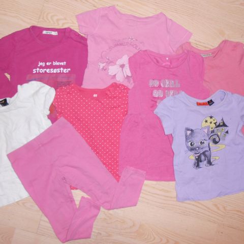 Str 98-104 Klespakke (G), 5 t-skjorter, 1 genser, 1 tunika og 1 tights, rosa