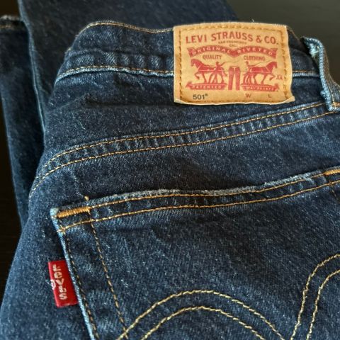 Levis 501 W29 L26