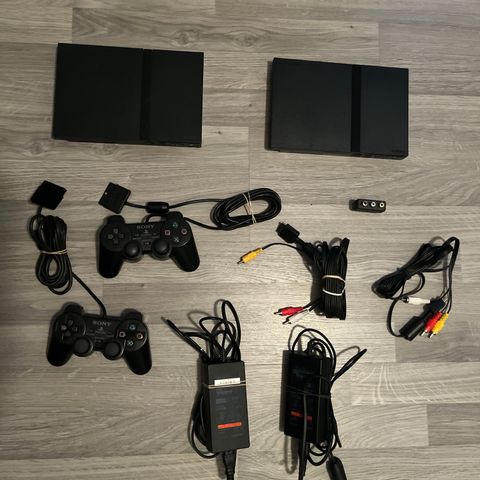 2X ps2 konsoll PlayStation 2 defekt SLIM