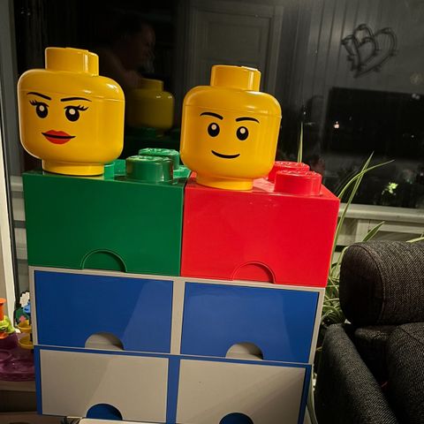 Lego oppbevaringskasser og hodebokser