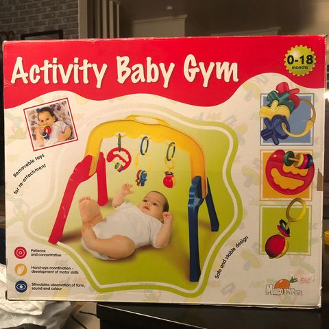 Babygym / baby gym 0-18 mnd. 3 forskjellige leker.