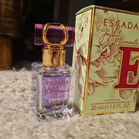 Parfyme, Escada Joyfull EDP