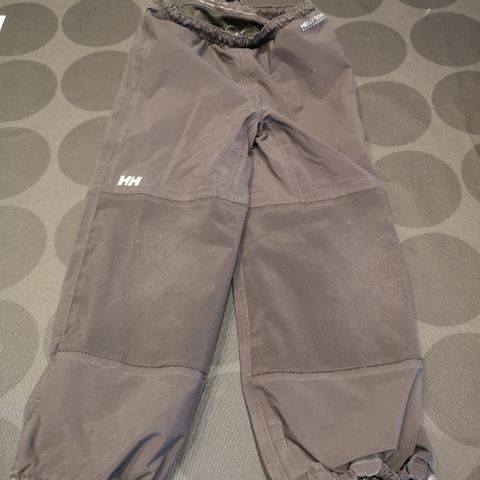 Helly Hansen utebukse str. 110 selges