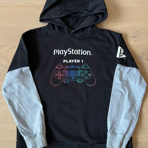 Playstation hettegenser str 146/152