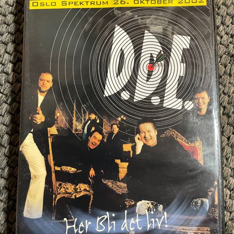 [DVD] D.D.E. Her bli det liv - Oslo Spektrum
