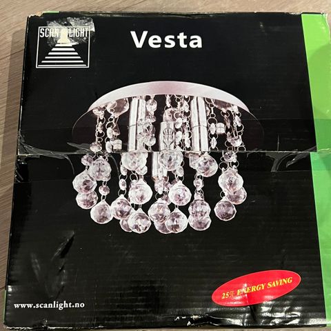 Vesta taklampe med prismer