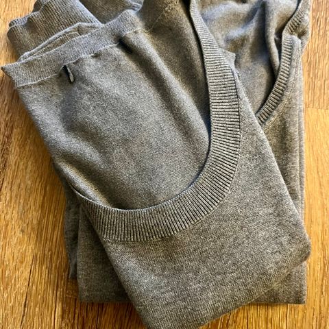 Zara- Twin Set Sweater Set, 70%Cotton/30% Nylon in size S/M ,
