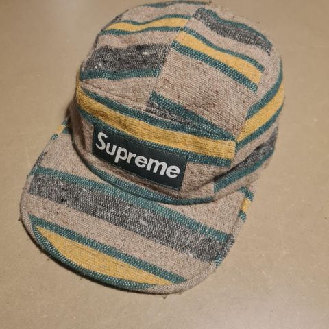 Supreme cap