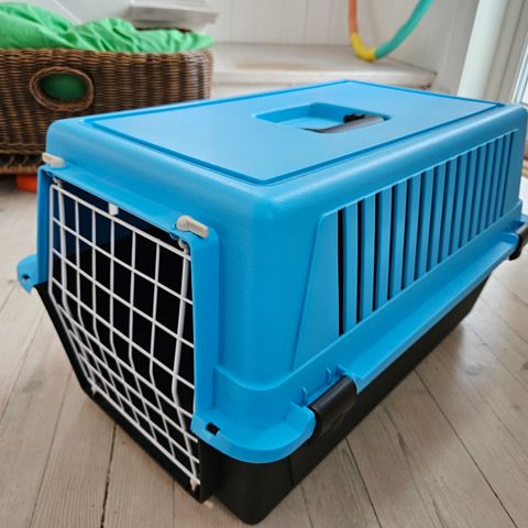 Transportbur for katter og små hunder - størrelse 34x34x55 cm