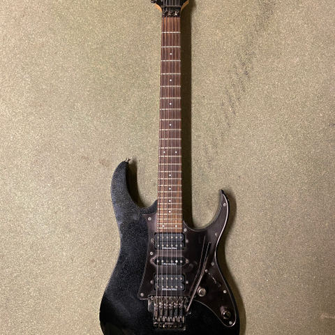 Ibanez Prestige RG2550 gitar med gitarkasse selges!