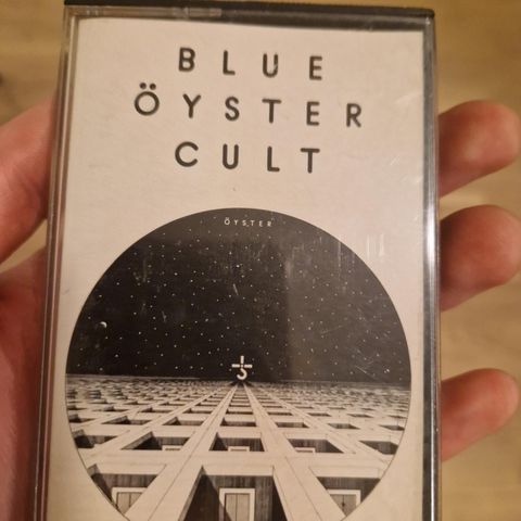 Blue öyster cult - Blue öyster cult