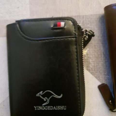 Lommebok med kort lommer merke Kengoo ol