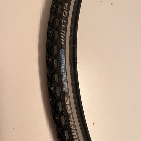 2 stk piggdekk - Schwalbe Marathon Winter Plus Standard 28x1.35 (700x35c)