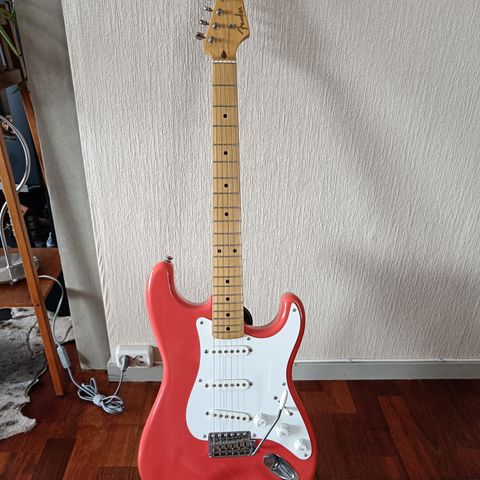 Fender Hank Marvin (selges/byttes)