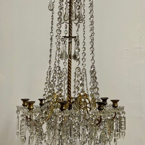 Antikk lysekrone, Oskariansk 1800-tall