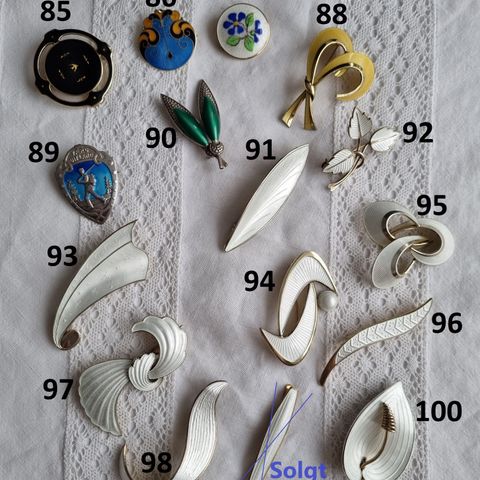 Sølv emalje brosje, med flott emalje, forskjellige mestere - Godt utvalg