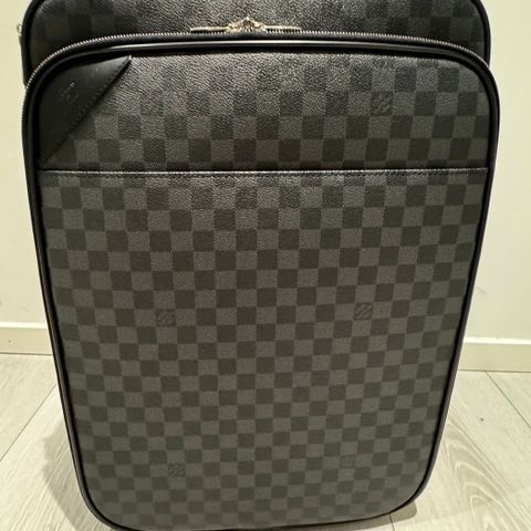 LOUIS VUITTON ROLLING LUGGAGE