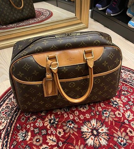 Louis Vuitton Deauville veske - 6.800kr