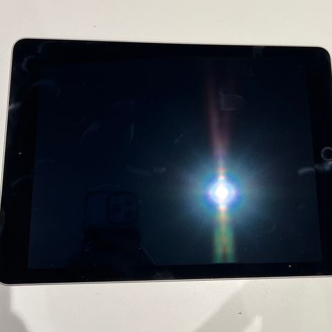 iPad Air 2 - 32GB - Skade- og ripefri