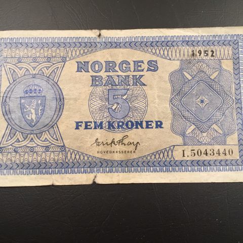 Norsk.   5  Kroner. 1952. I.
