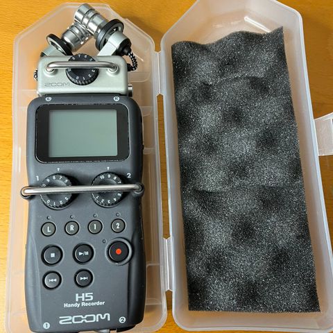 Zoom H5 Handy Recorder