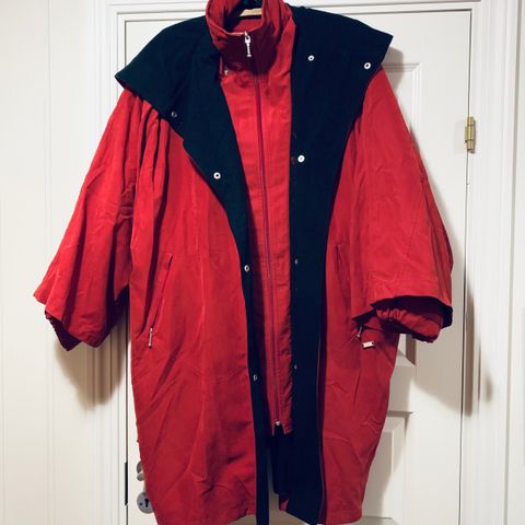 Jakke/ kappe Essential outerwear