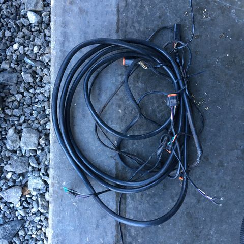 Johnson Evinrude kabel selges 700kr