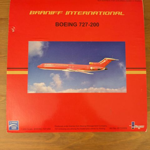 Inflight 200 Braniff International Boeing 727-200 selges!