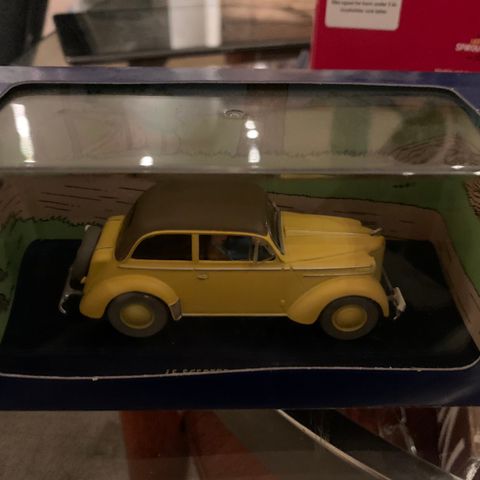 modelbil Tintin. Opel Olympia 1938