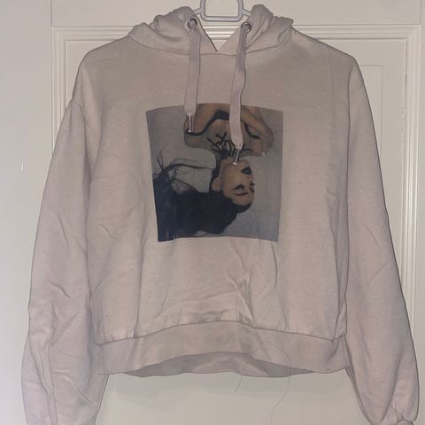 Cropped Ariana Grande hoodie h&m XS/S