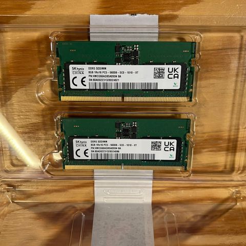 16GB SK Hynix SO-DIMM DDR5 - 5600 MHz