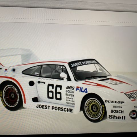 1:18 Porsche 935 J