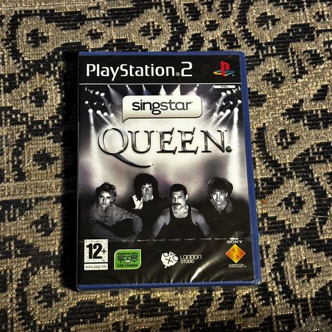 SingStar QUEEN  til PlayStation 2 (Ny i plast !)