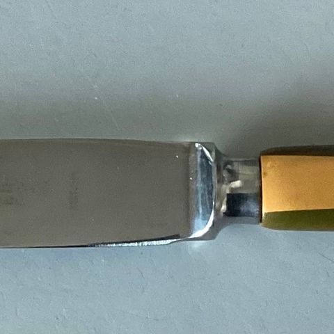 RETRO-1 eldre meget fin fruktkniv, rustfritt stål fra«HELLE NORWAY»L17cm«som ny»