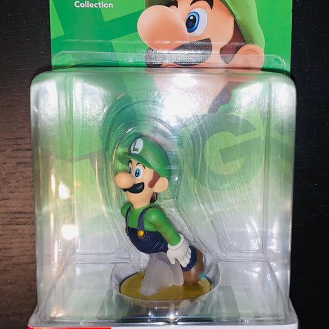 Amiibo Luigi No 15 Super Smash Bros Collection Nintendo Switch Wii U