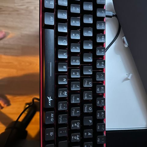 Next RX5 Mini Mechanical gamingtastatur, kun brukt 1 gang