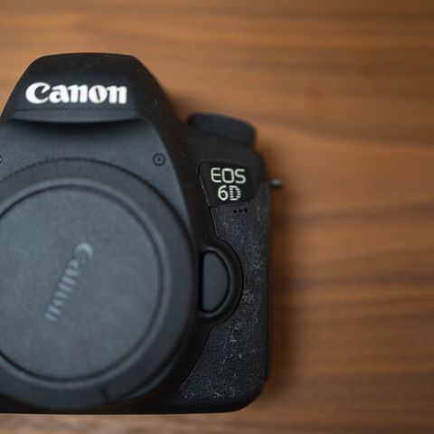 Canon EOS 6D m/silikonbeskyttelse