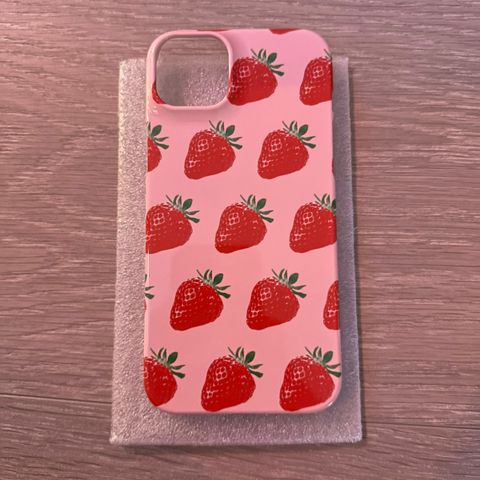 Deksel iPhone 14 pluss ( strawberry fields)