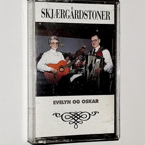 KASSETT.EVELYN OG OSKAR.SKJÆRGÅRDSTONER.