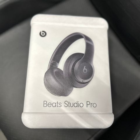 Beats Studio Pro (UÅPNET) Støydempende Hodetelefoner