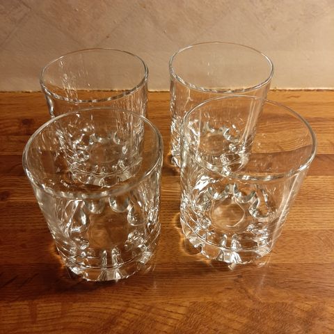 4 stk whiskyglass vannglass