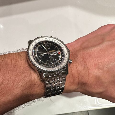 Breitling Navitimer World GMT