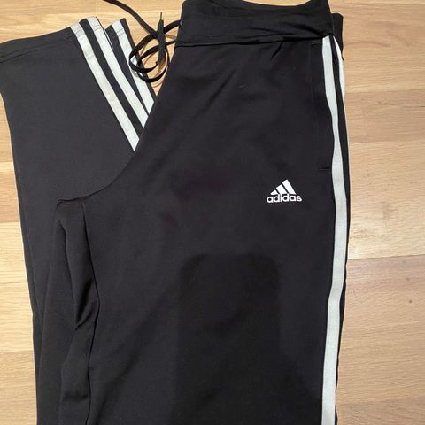 Adidas str Small