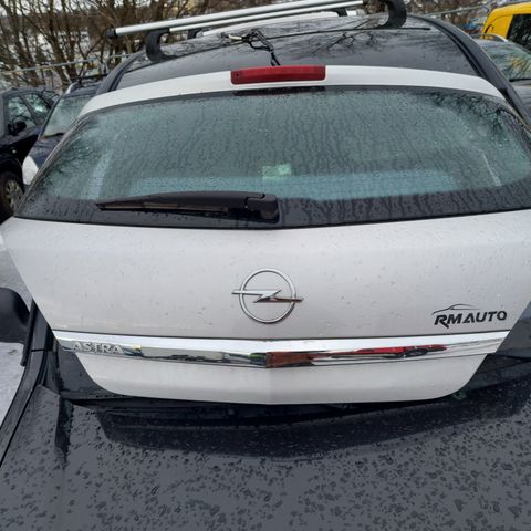 Opel Astra bakluke