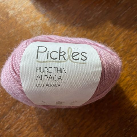 Pickles garn Purr thin alpaca