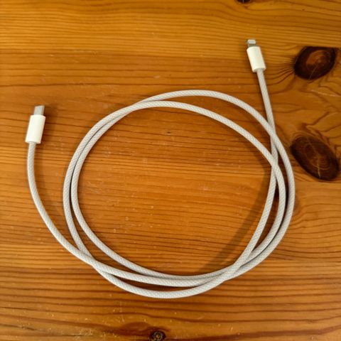 Apple lightning - USB-C cable