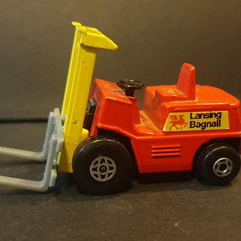 Matchbox Lesney Lansing Bagnail Fork Lift Truck